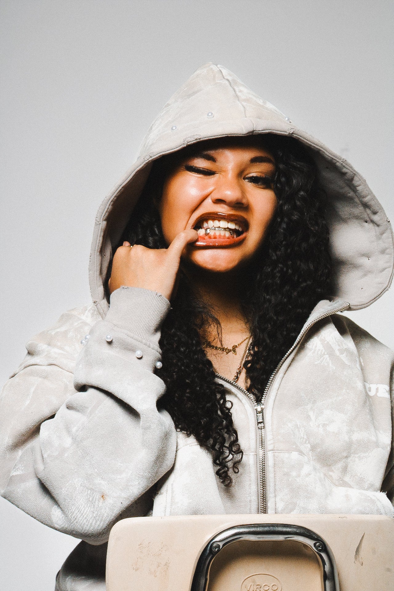 WAX LEMUEL HOODIE (GRAY)
