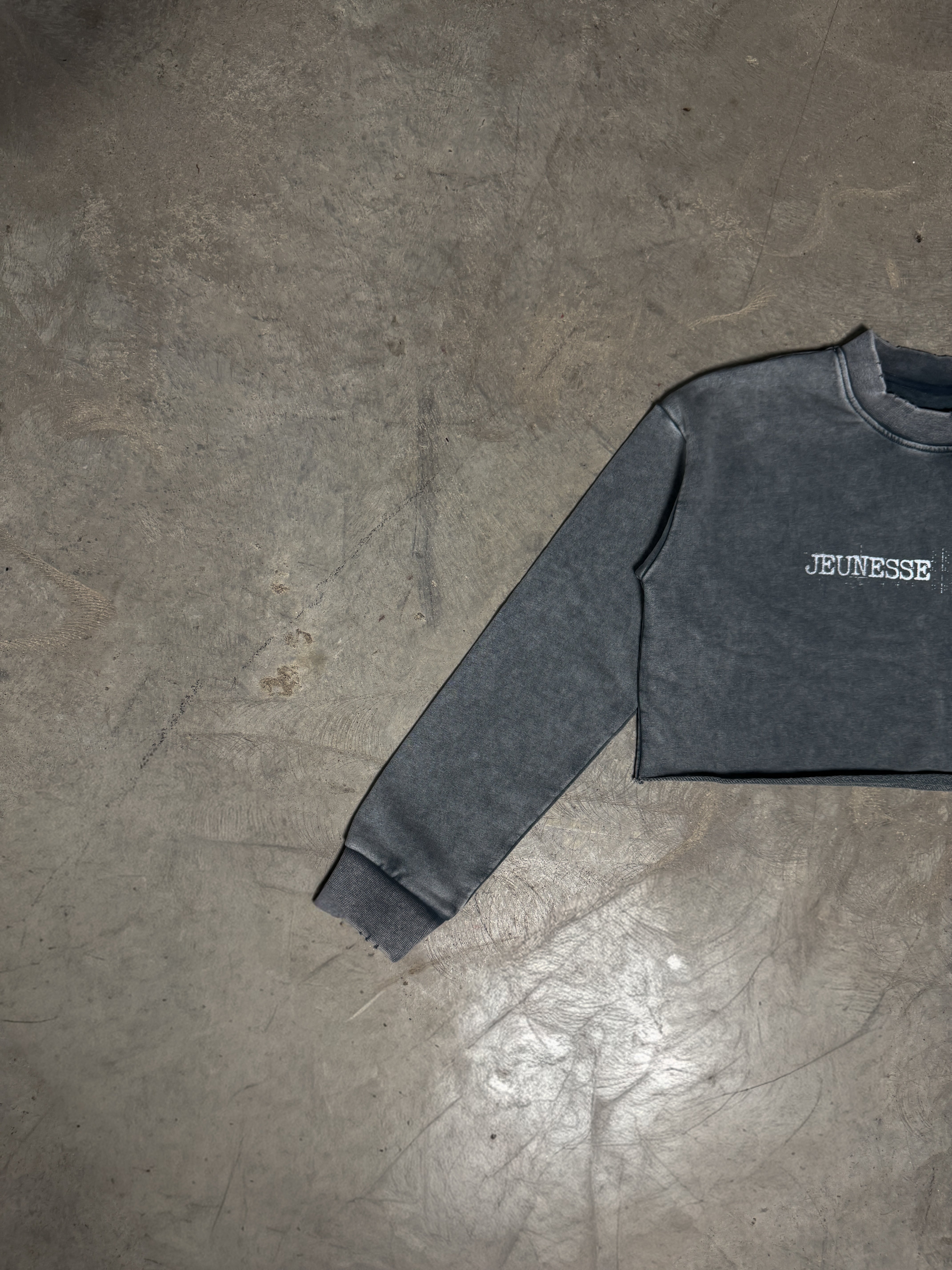 Jeunesse Perdue Crop Sweater (Gray)