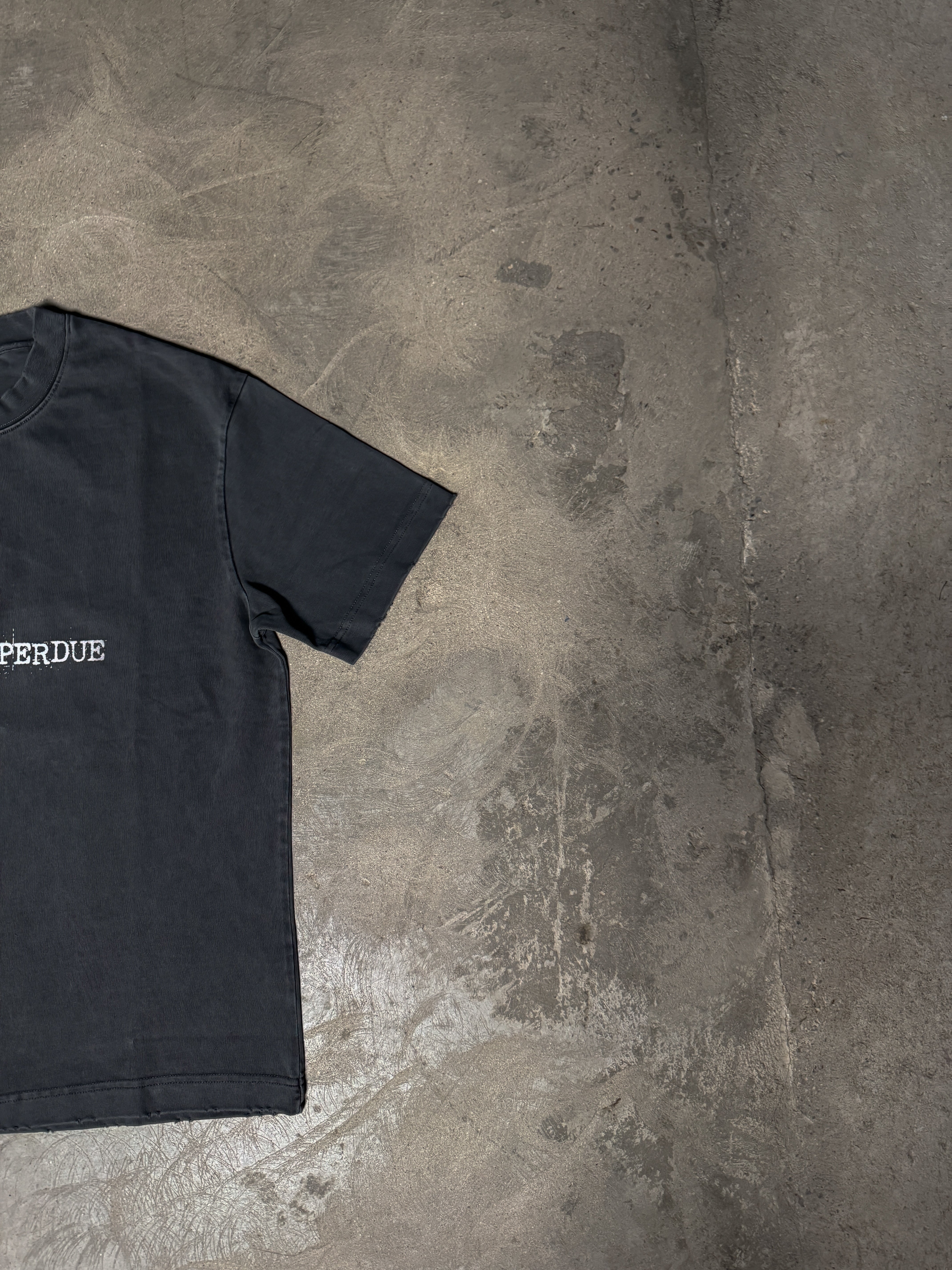 Jeunesse Perdue Vintage Washed Tee (Gray)